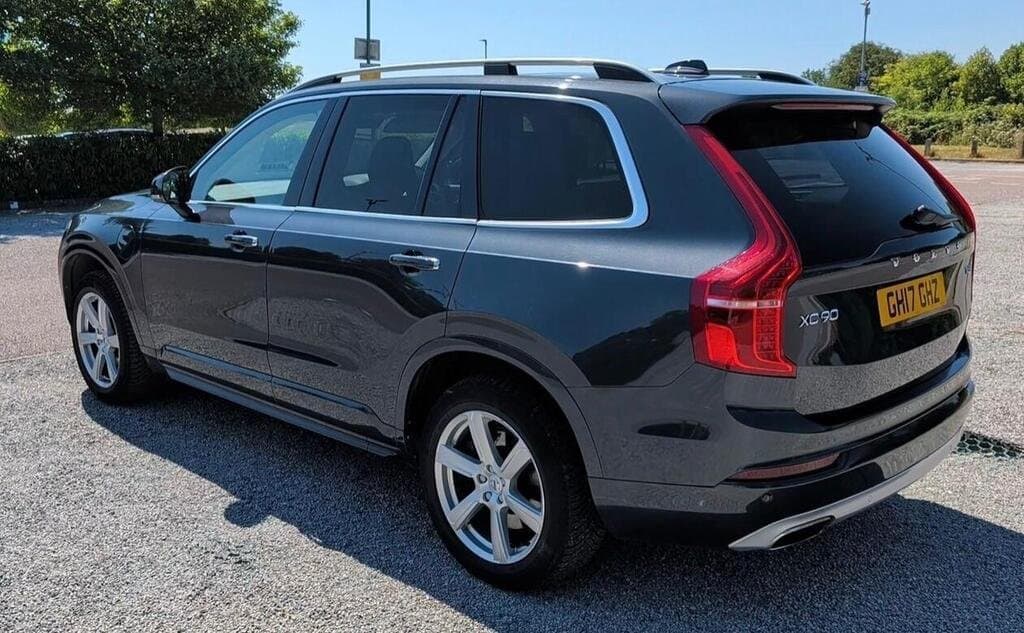 Volvo XC90 T8 in Saville Grey, rear three-quarter view