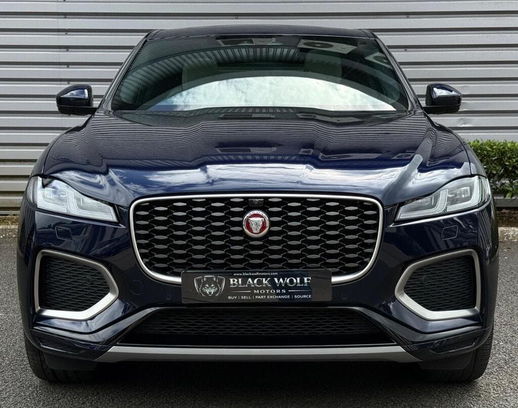 Jaguar F-PACE in Blue, front view