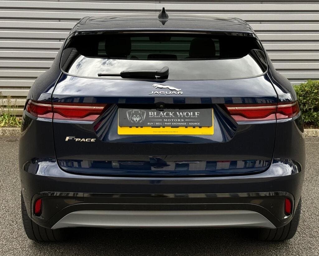 Jaguar F-PACE boot and load area with the rear seats folded