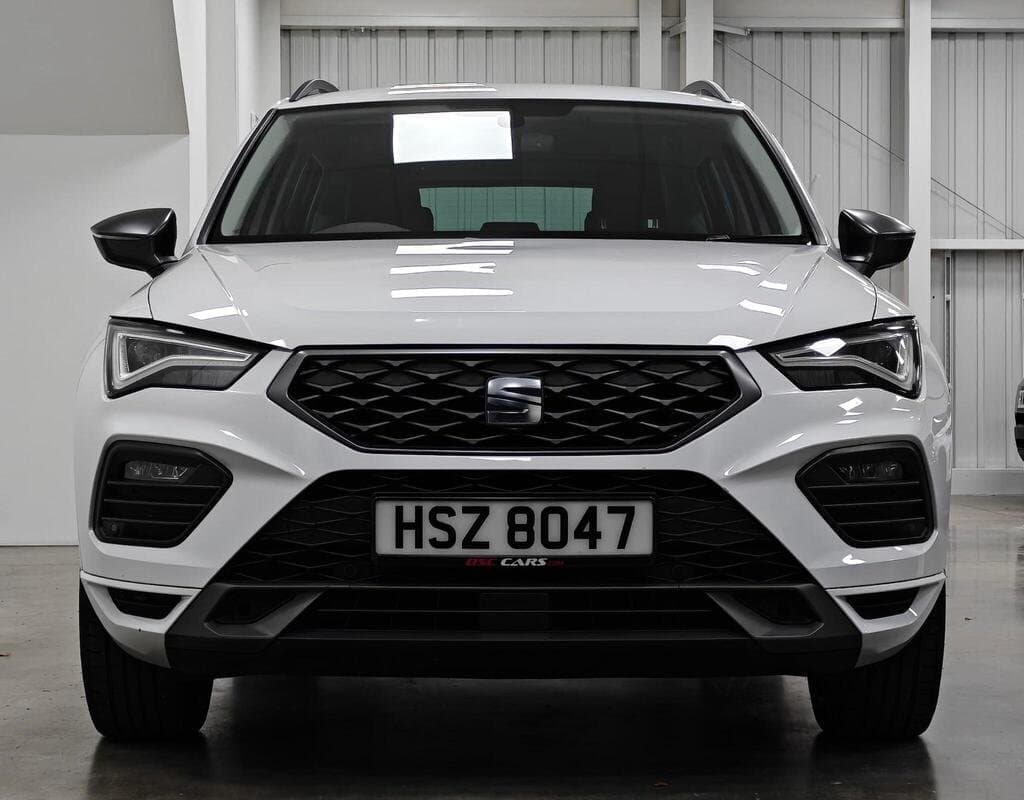 SEAT Ateca FR Sport in White, front view, showroom setting
